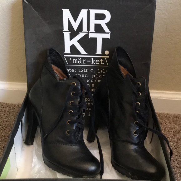 MRKT Shoes - 3/$15 MRKT ankle heel boots size 38